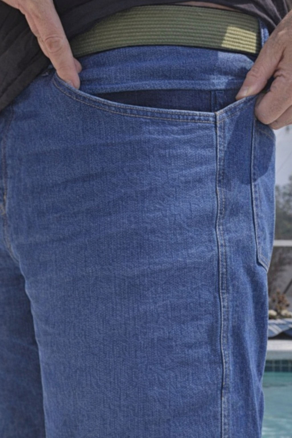 7-inch wide Gunpant shorts pocket opening
